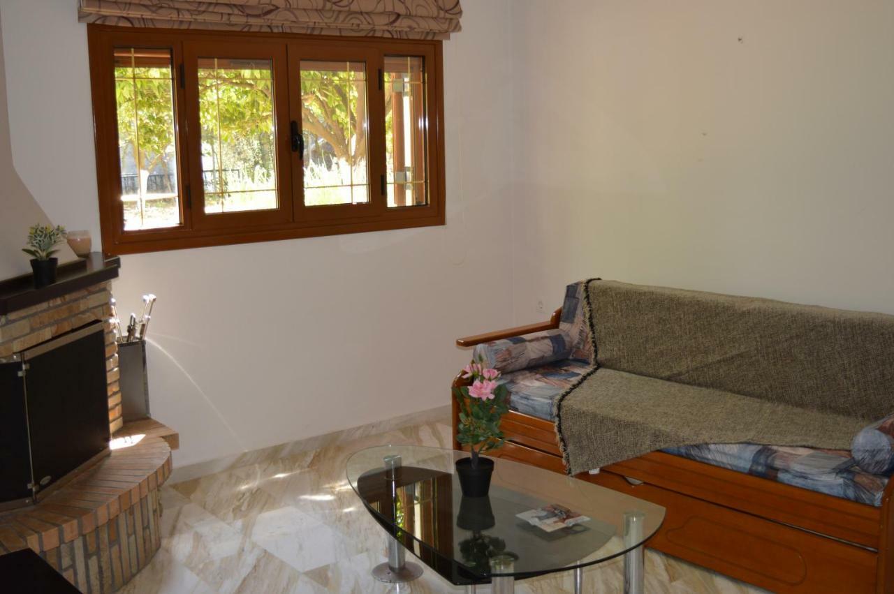 Ionian Sea Base Floor Villa Apartment At Kyllini Kastron  Bagian luar foto