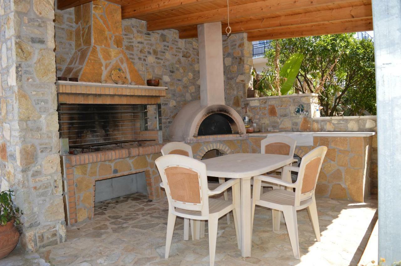 Ionian Sea Base Floor Villa Apartment At Kyllini Kastron  Bagian luar foto